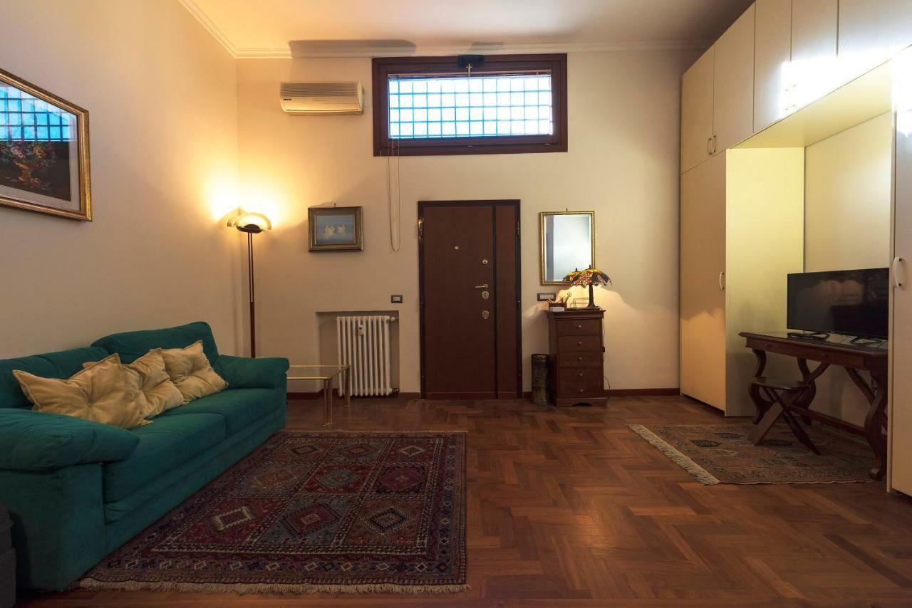 Toberto Apartment Roma Exterior foto
